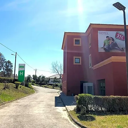 Garden Hotel 3*